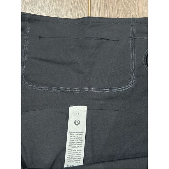 Lululemon  Shorts Nulux Tight-Fit Hr Track Short 2.5”  Sz 14 - Picture 4 of 7